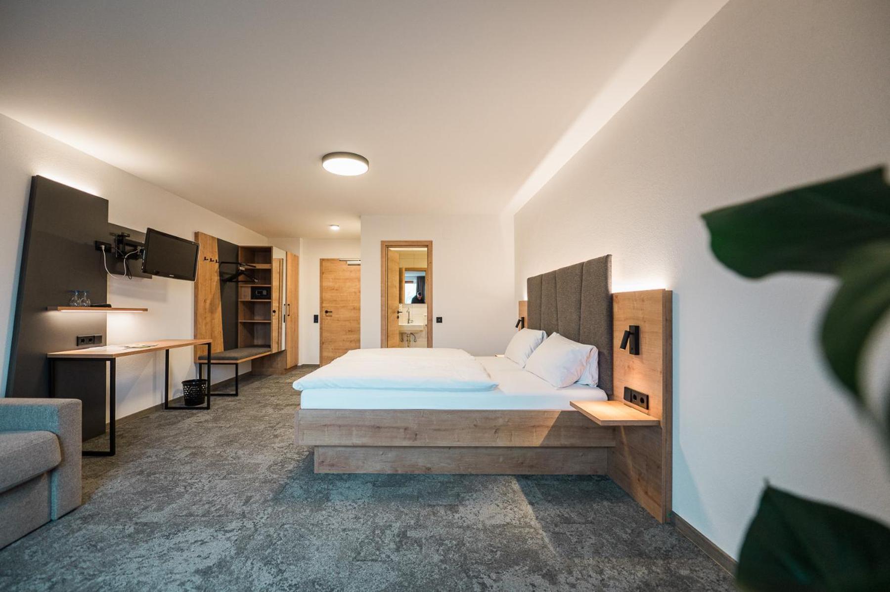Hotel Goldener Engel Ihringen Buitenkant foto