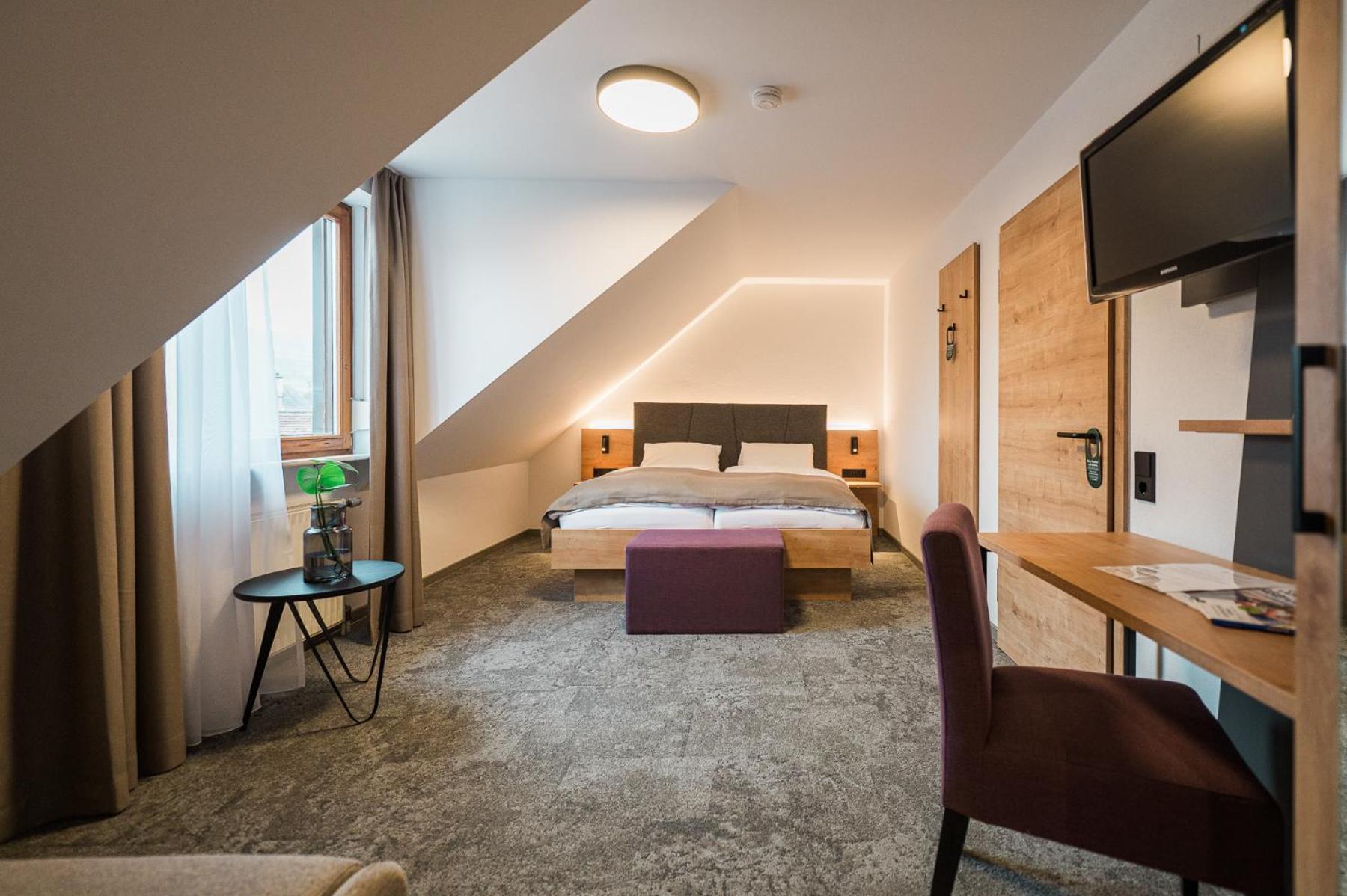 Hotel Goldener Engel Ihringen Buitenkant foto